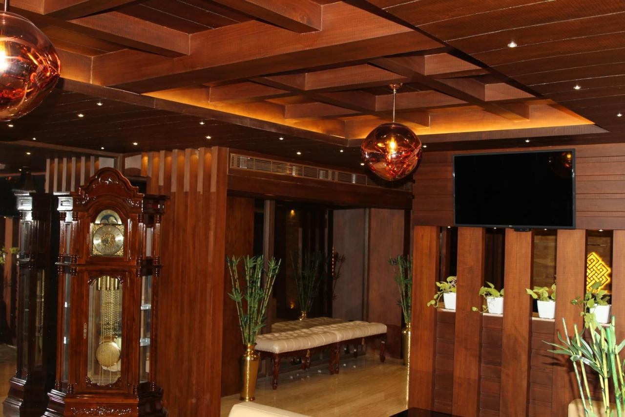 Retrieve Health & Wellness Otel Kochi Dış mekan fotoğraf