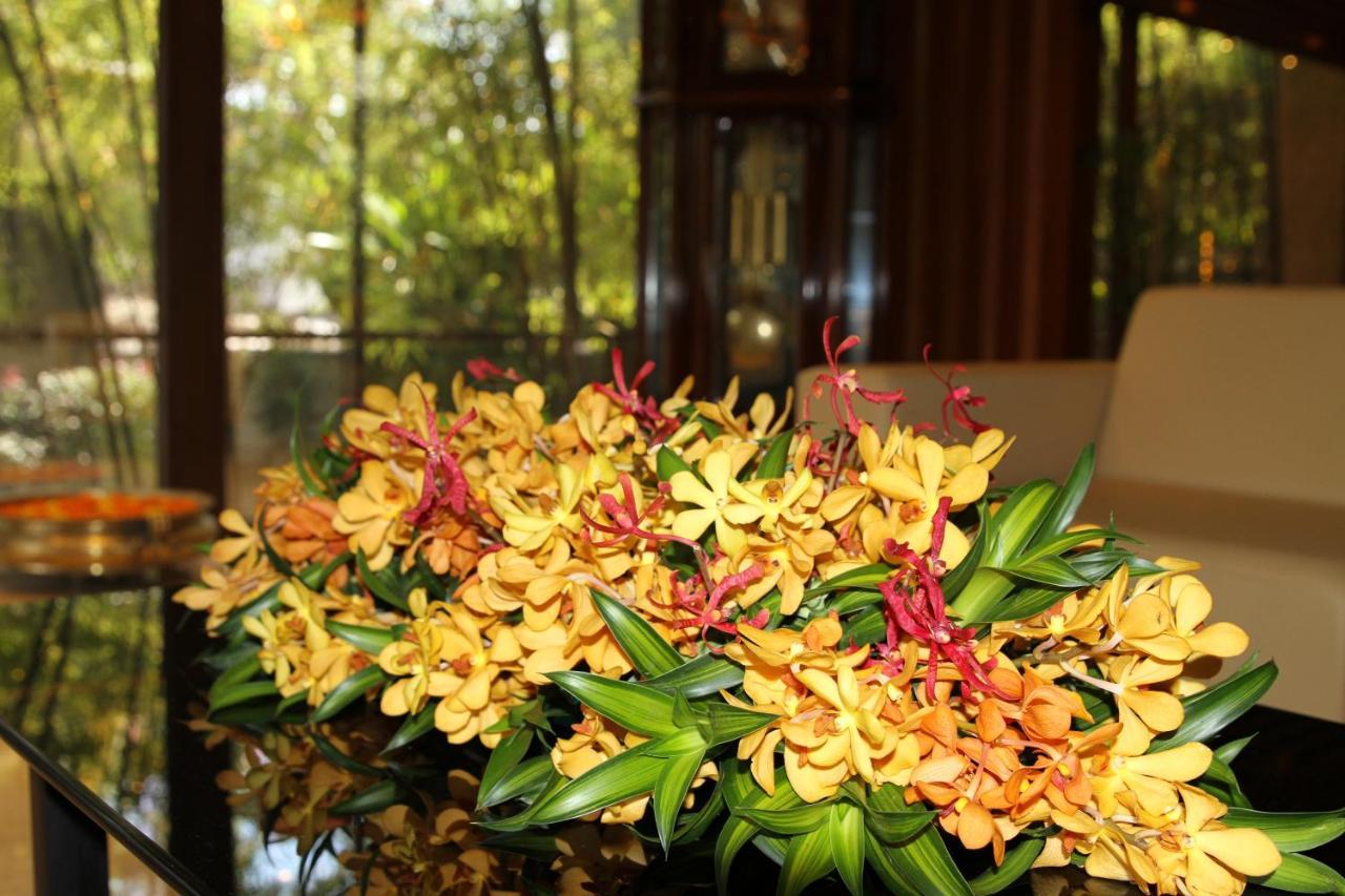 Retrieve Health & Wellness Otel Kochi Dış mekan fotoğraf
