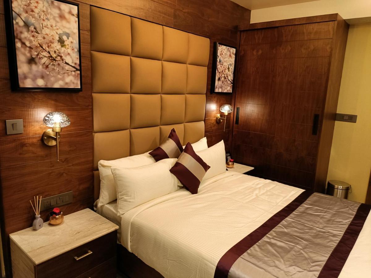 Retrieve Health & Wellness Otel Kochi Dış mekan fotoğraf