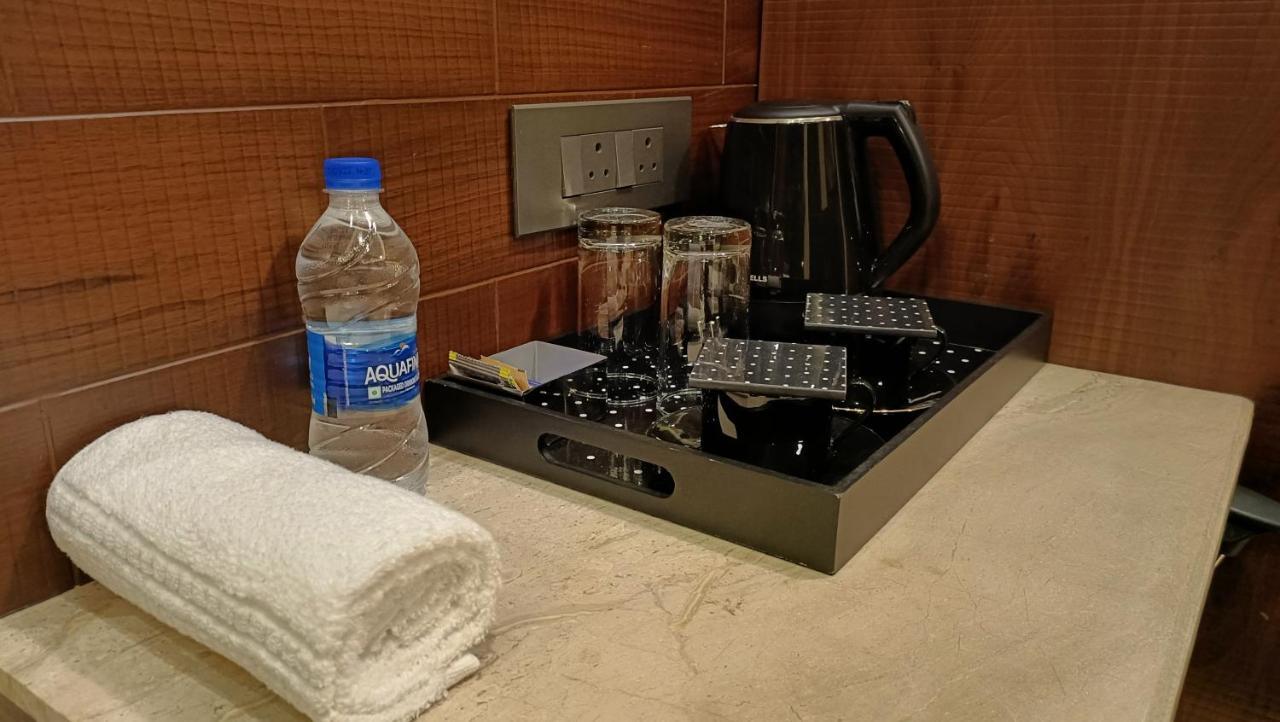 Retrieve Health & Wellness Otel Kochi Dış mekan fotoğraf