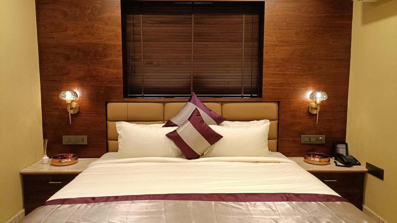Retrieve Health & Wellness Otel Kochi Dış mekan fotoğraf