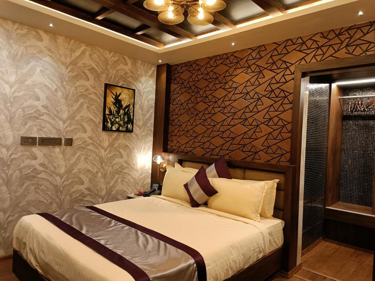 Retrieve Health & Wellness Otel Kochi Dış mekan fotoğraf
