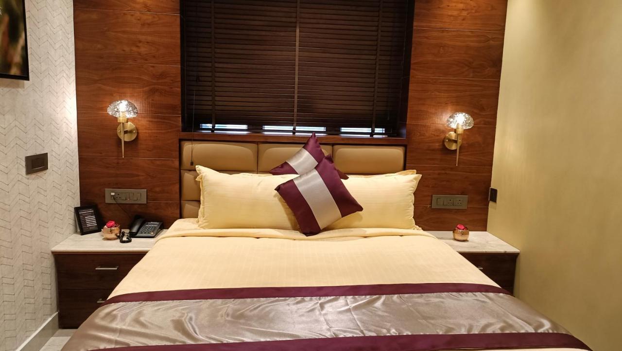 Retrieve Health & Wellness Otel Kochi Dış mekan fotoğraf