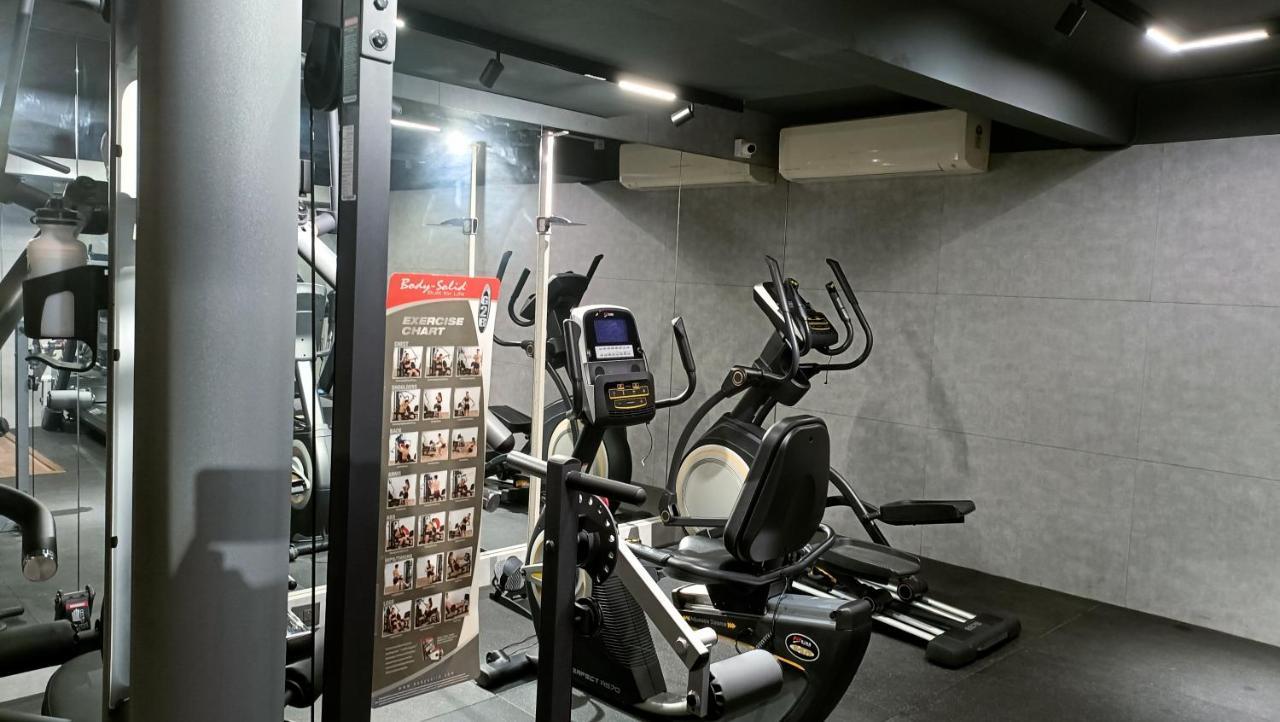 Retrieve Health & Wellness Otel Kochi Dış mekan fotoğraf