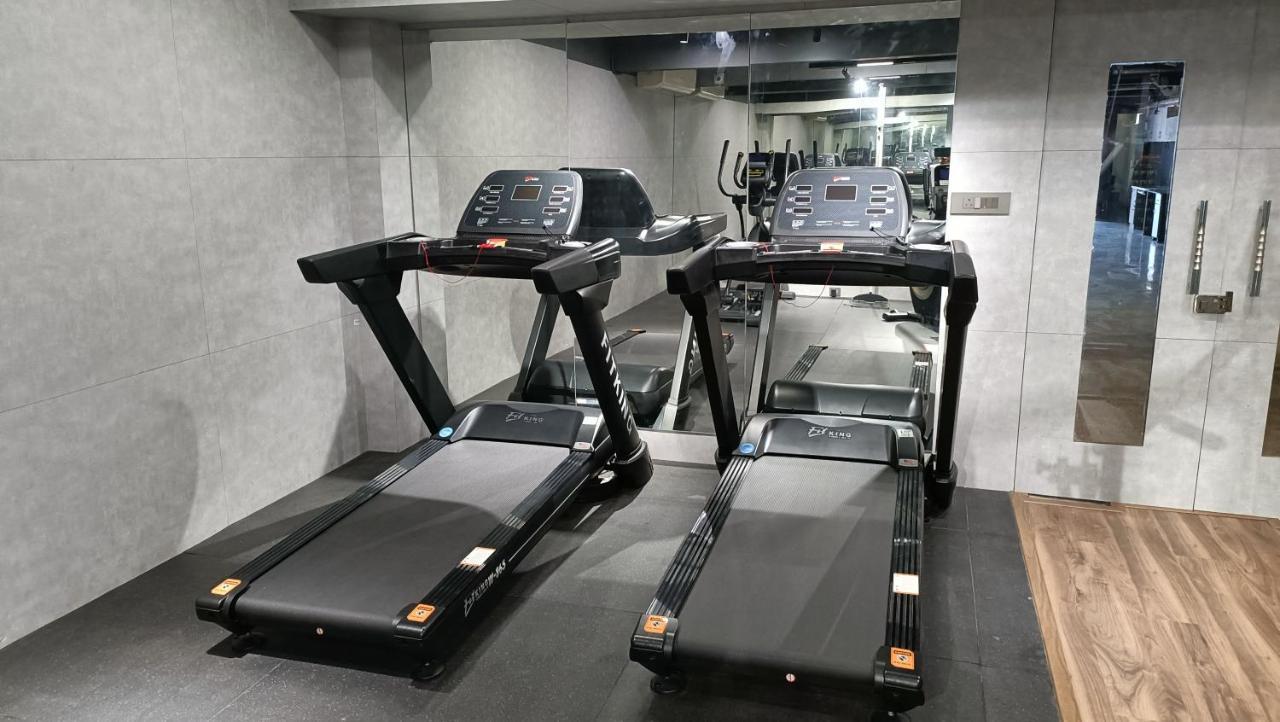 Retrieve Health & Wellness Otel Kochi Dış mekan fotoğraf